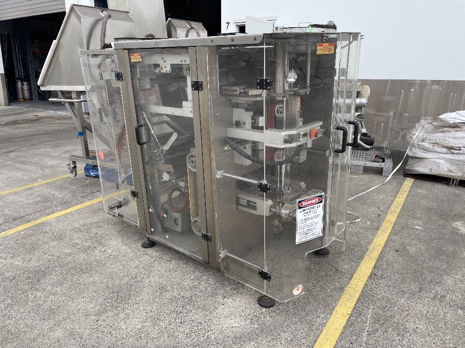 Vertical Form Fill Seal Packaging Machine