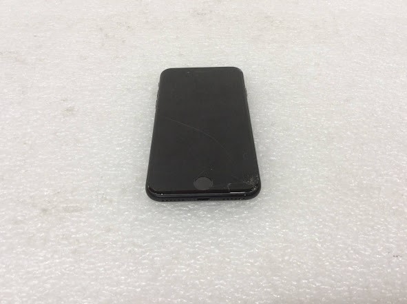 Apple iPhone SE 2 (A2296) Phone 128GB