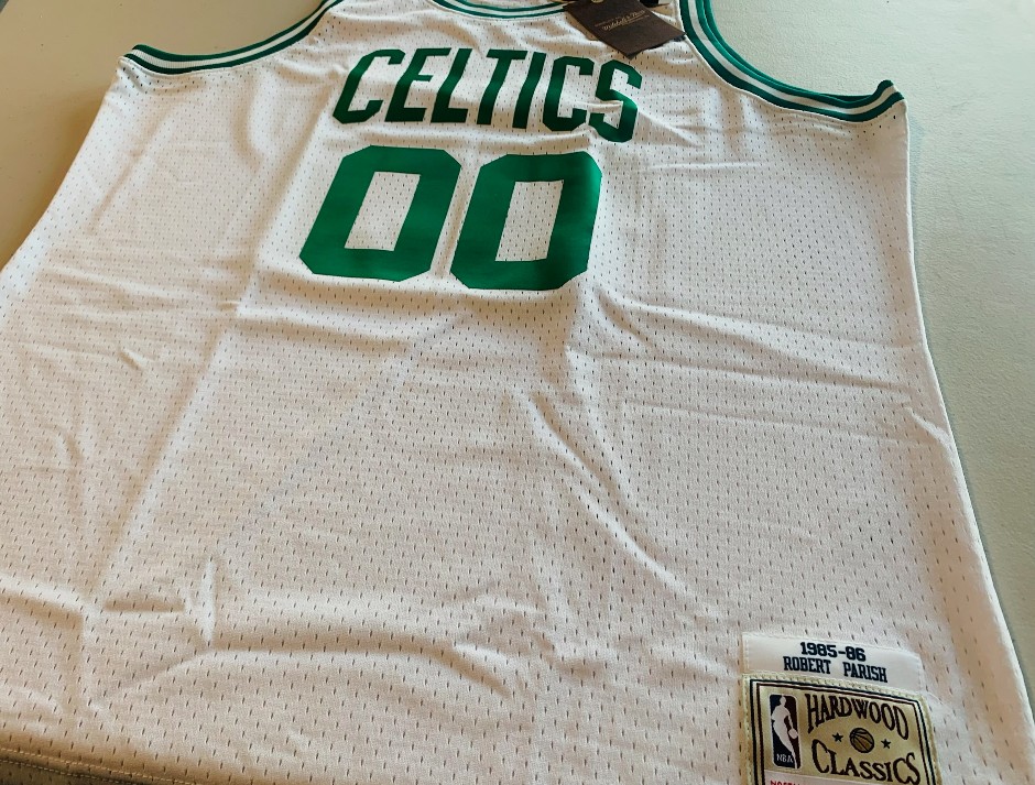 Robert Parish Signed Celtics 1985-86 Mitchell & Ness Authentic Jersey -