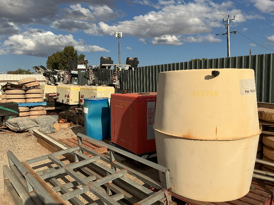 Lighting towers, generator. & barrels