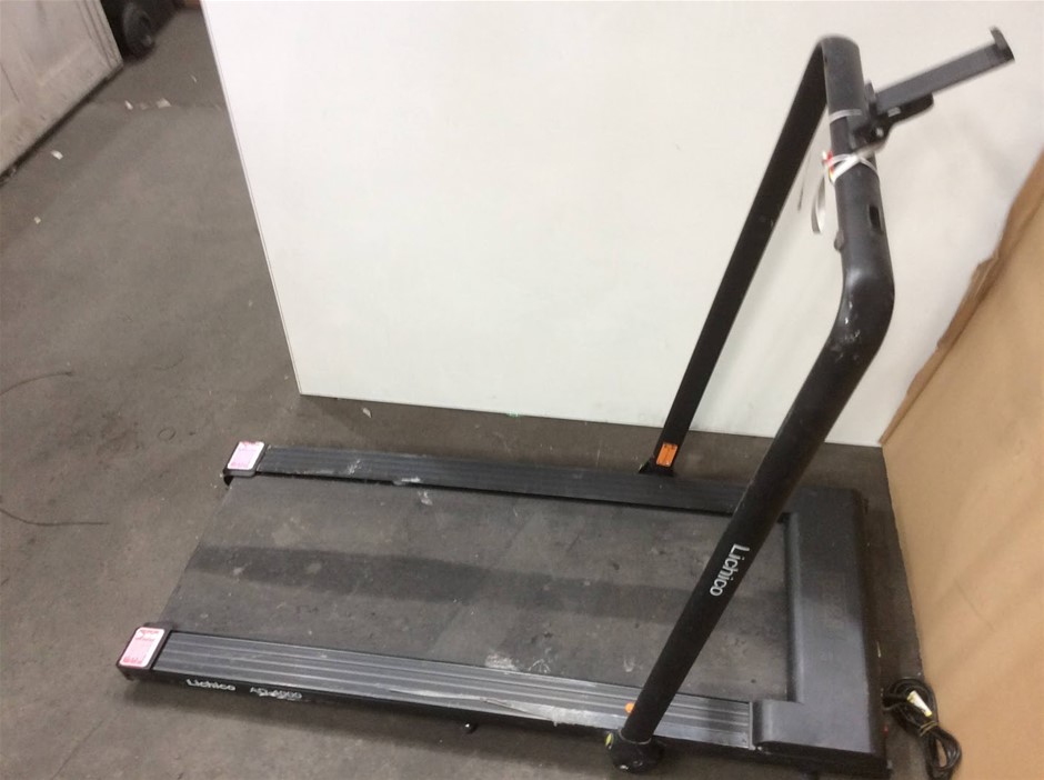 Lichico AD-4000 Treadmill