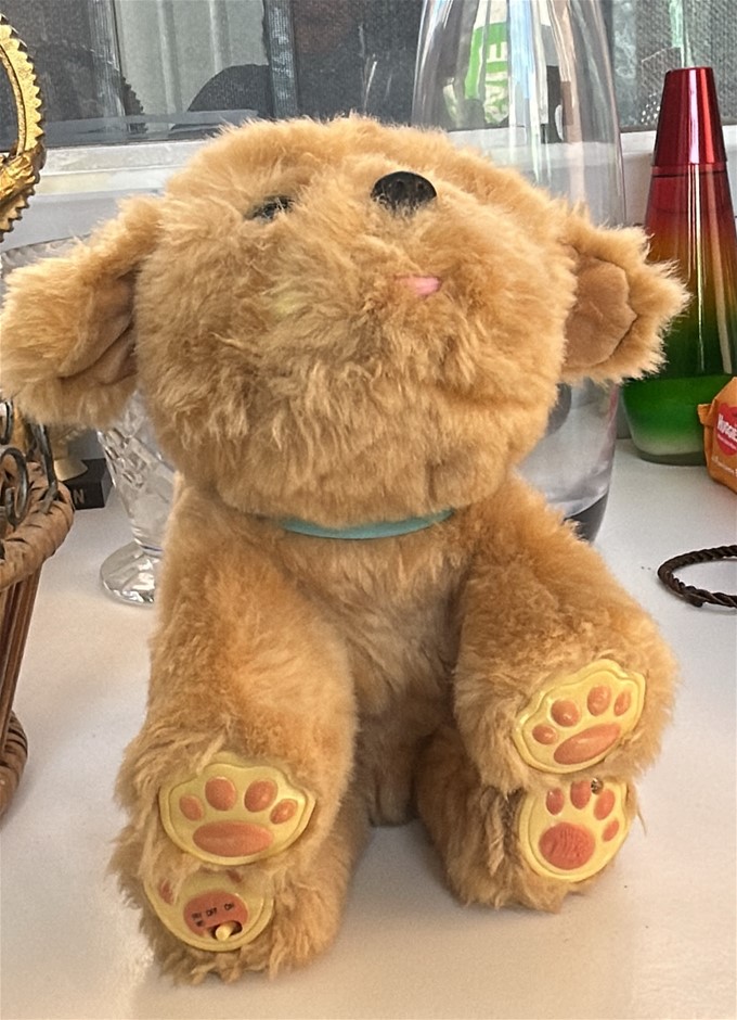 Little Live Pets "Snuggles My Dream Puppy"