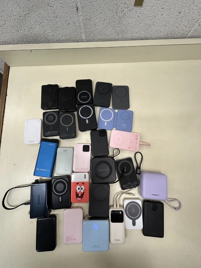 28 x Assorted Powerbanks