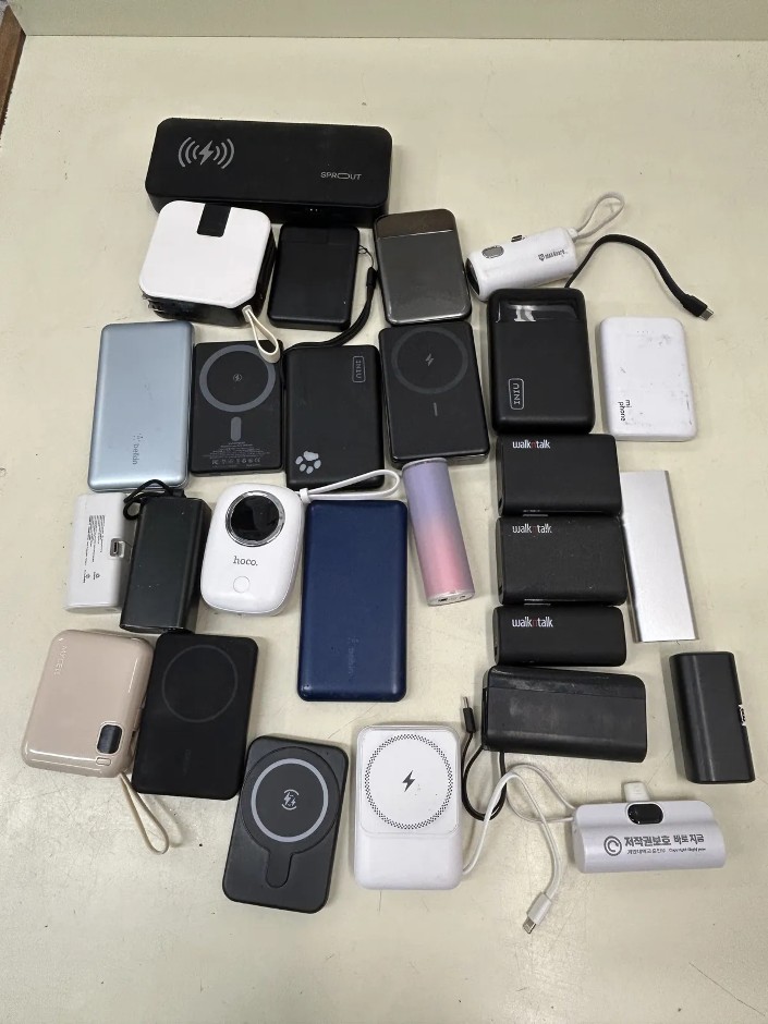26 x Assorted Powerbanks