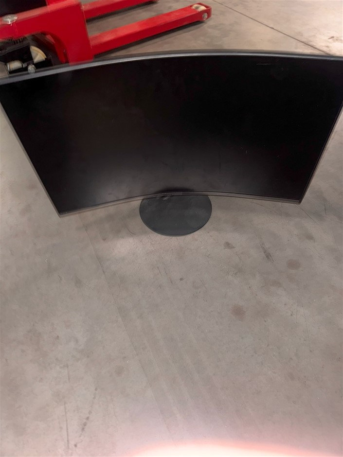 Curved Samsung monitor