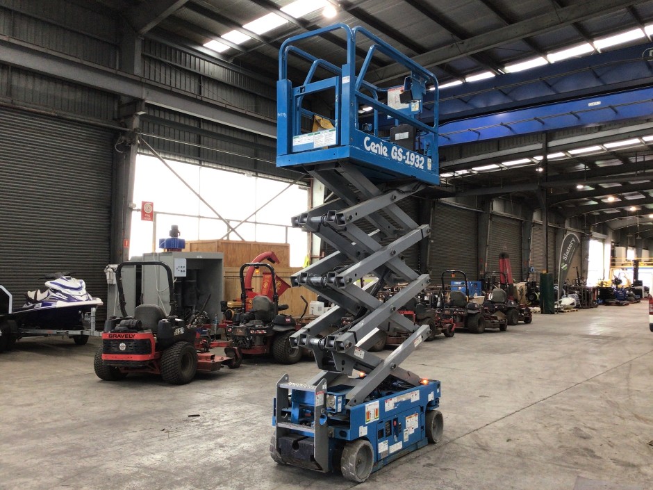 2017 Genie GS-1932 Electric Scissor Lift