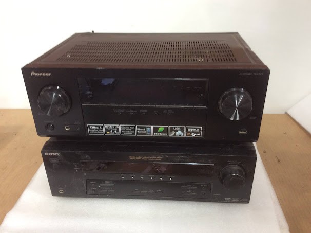 Sony STR-DE495 FM Stereo/FM-AM Receiver&Pioneer VSX-523-K AV Receiver