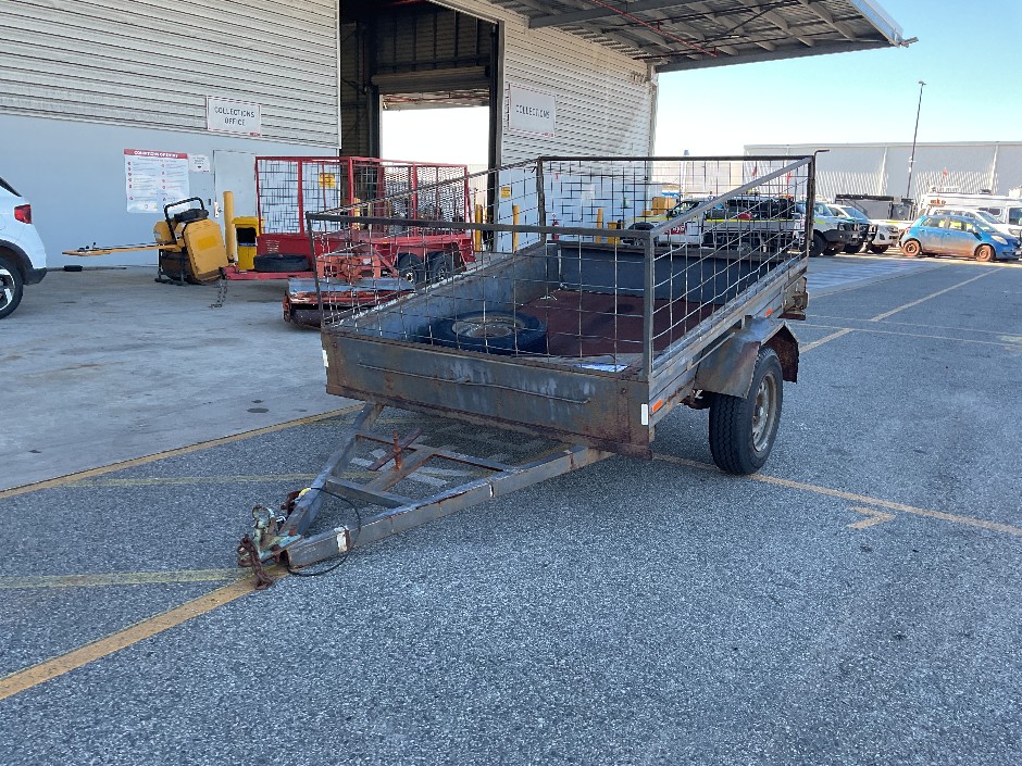 1989 John Papas Single Axle Trailer - NO VIN