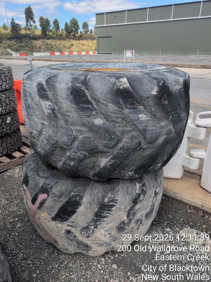 2 x WHEEL & TYRE (750 / 55 - 26.5)  (Site ID: 124.02) & Site ID: 124.03)