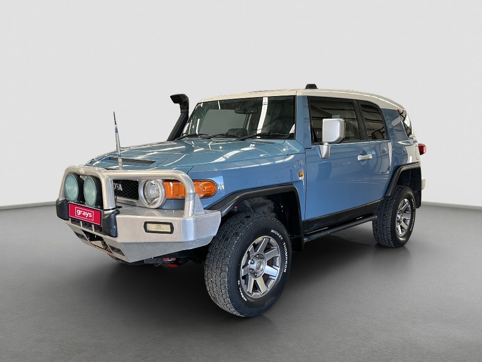 2013 Toyota FJ Cruiser  Petrol