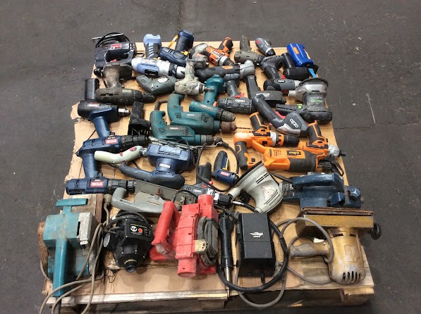 Ryobi/Ozito Mixed Brand and Model Electric Drill/Power Tools