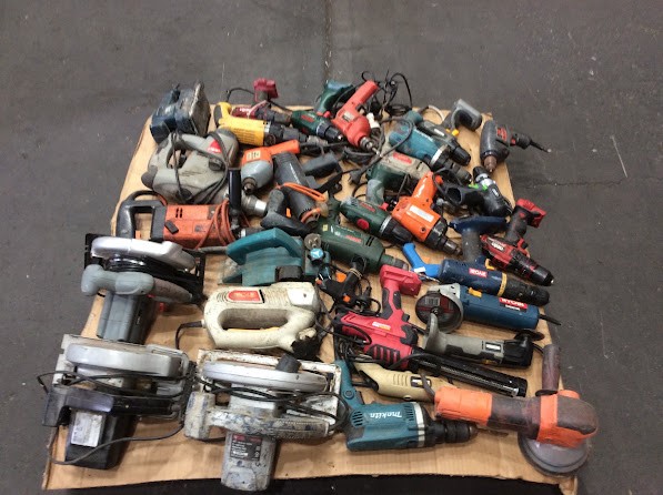 Ryobi/BOSCH/Ozito Mixed Brand and Model Electric Drill/Power Tools