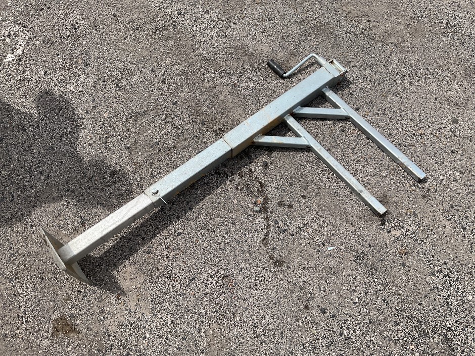 Ute/Canopy Body Jacks