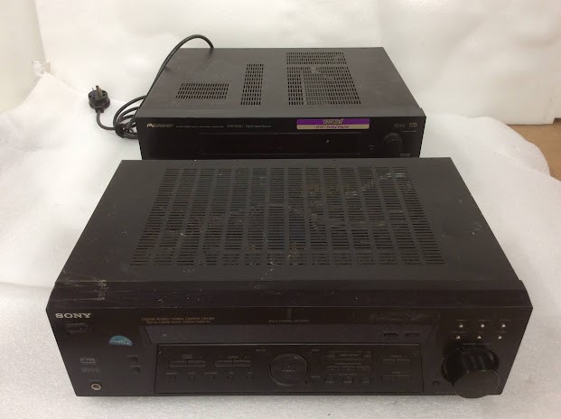 Pioneer VSX-D510 Audio Video Multi Channel Receiver&Video Control(Lot of 2)