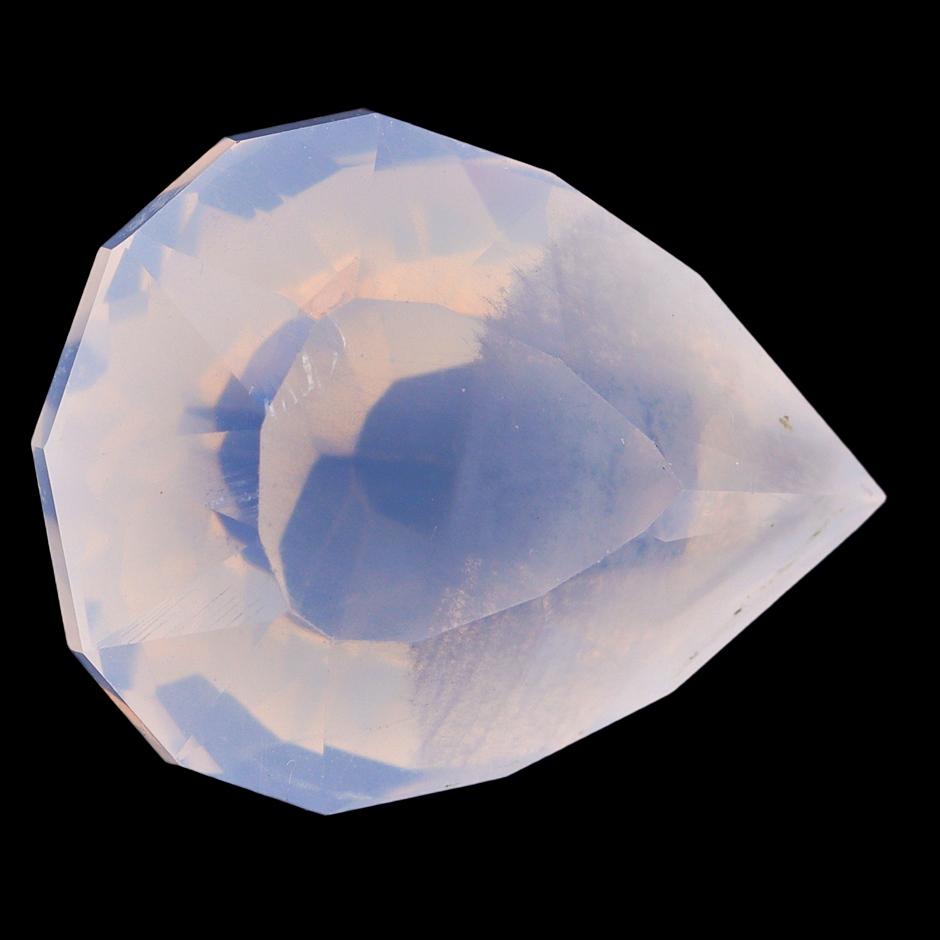 12.11 Carats White Quartz