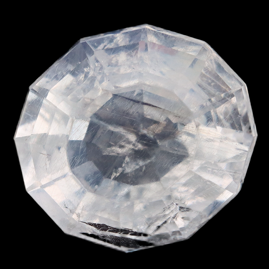 4.82 Carats White Quartz