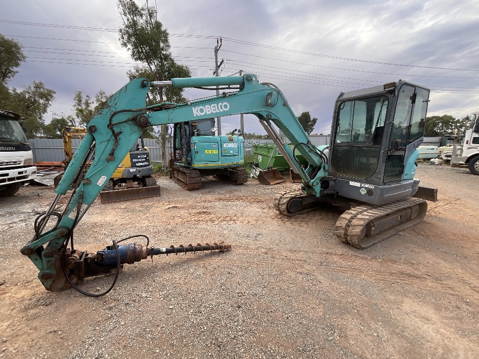 Circa 2013 Kobelco SK55SRX