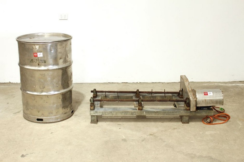 200L S/S Drum and Roller Mixer