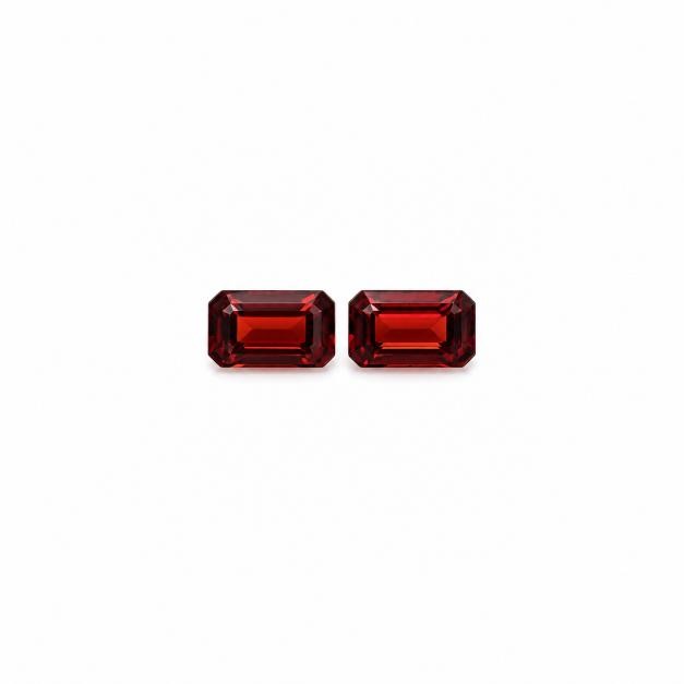 5 x 3 mm - 2 pcs Emerald Cut Garnet