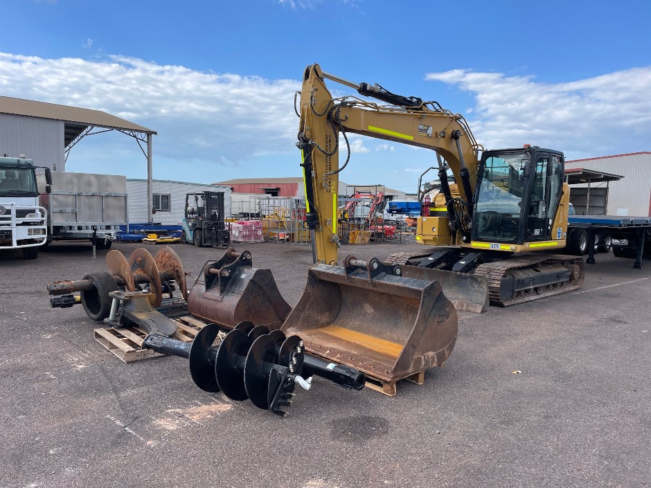 CAT 315GC & Attachments