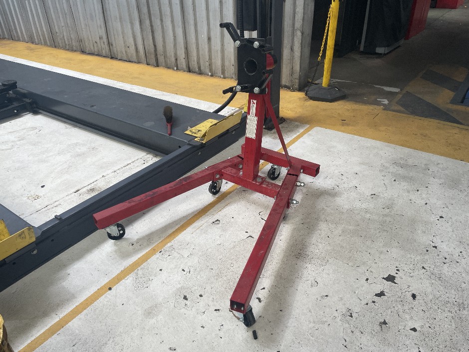 TWM Engine Stand