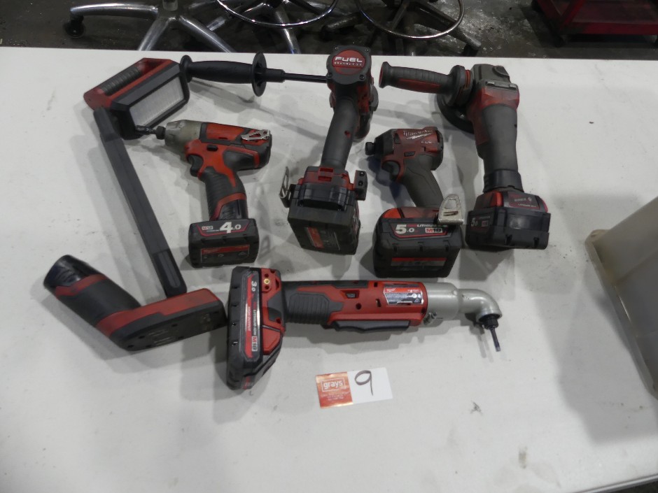 Milwaukee Cordless Power Tool Kit (18 Volt)