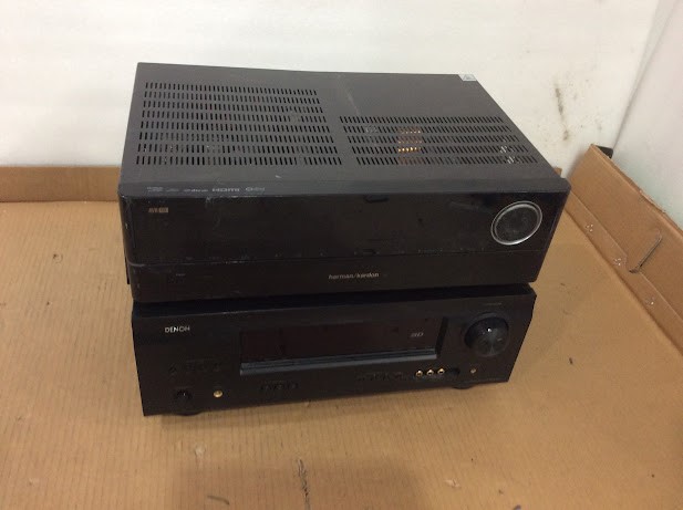 Denon AVR-391 AV Surround Receiver&Harman Kardon AVR 151/230 AV(Lot of 2)