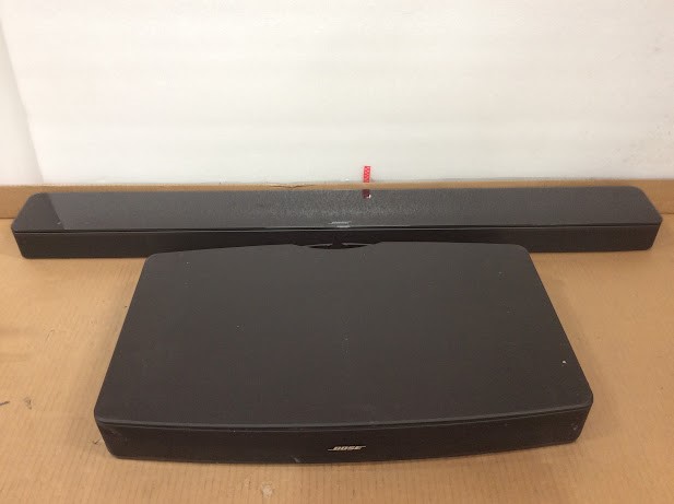 Bose Soundbar 700 425842&Bose Solo TV Sound System (Lot of 2)