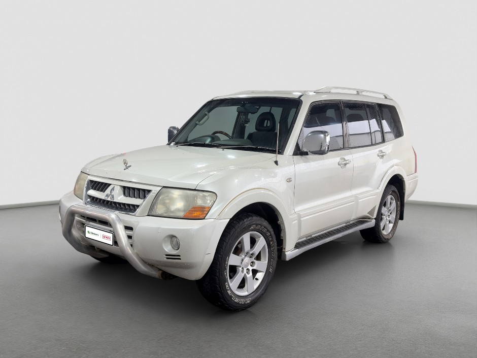 2004 Mitsubishi Pajero GLS Diesel