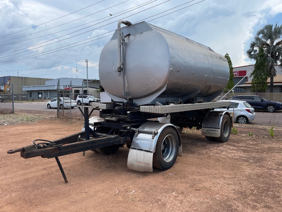 1994 West Trans 2 Axle Dog Tanker Trailer
