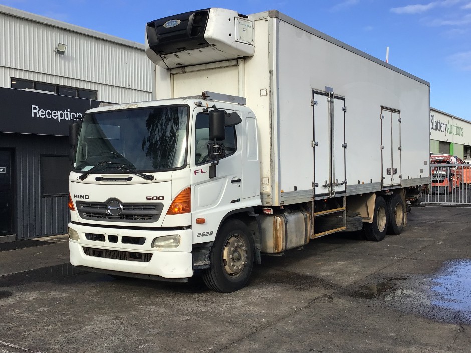 2014 Hino FL8J. 500 500  6x2 Pantech