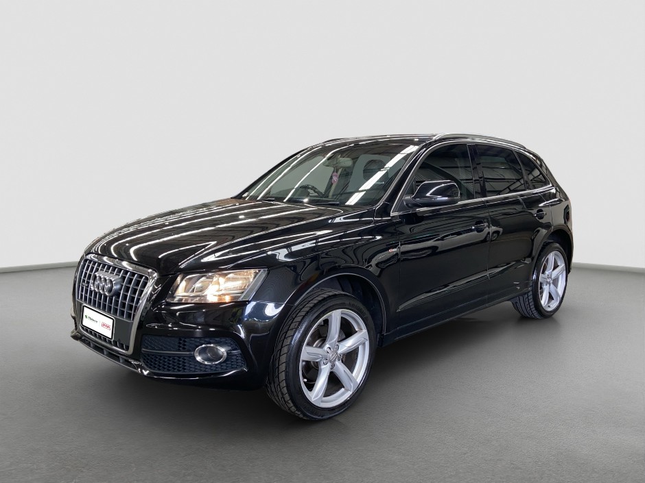 2009 Audi Q5  Petrol