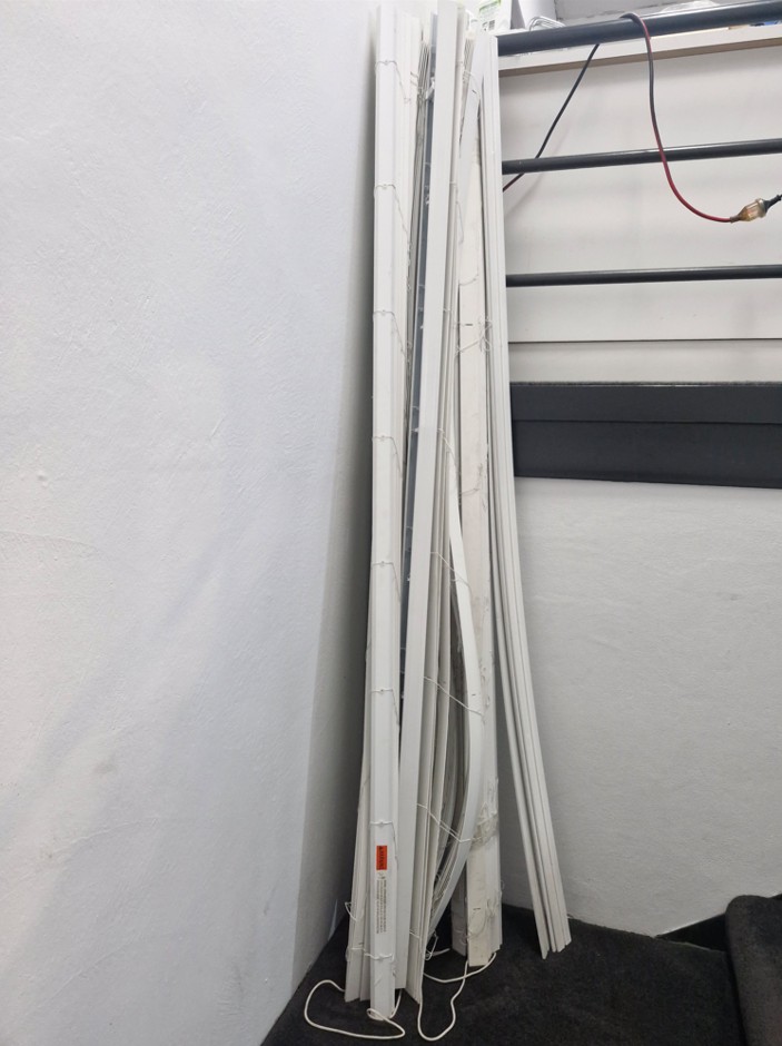1 x Blinds
