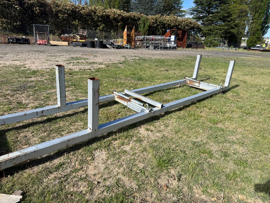 Widening Steel Chassis Stillage