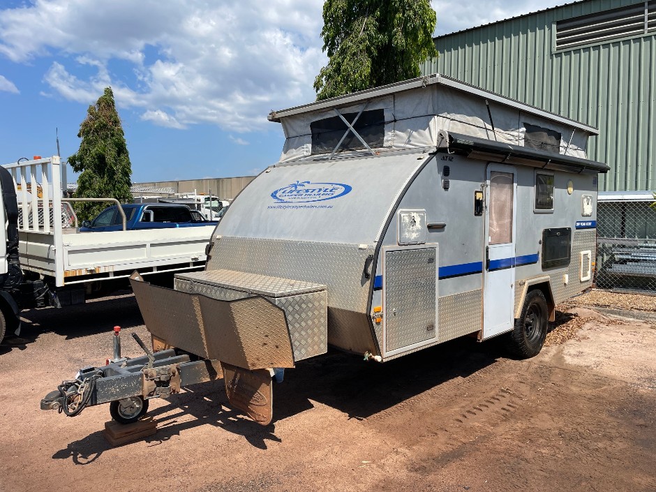 2015 Lifestyle Camper Trailers AT-12