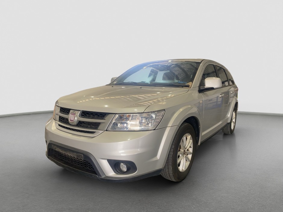 2014 Fiat Freemont  Petrol