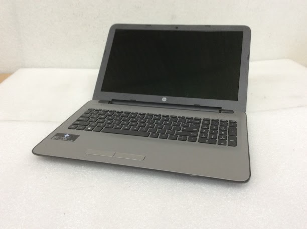 HP TPN-C126 Laptop AMD E1-6015 4GBRAM/500GB