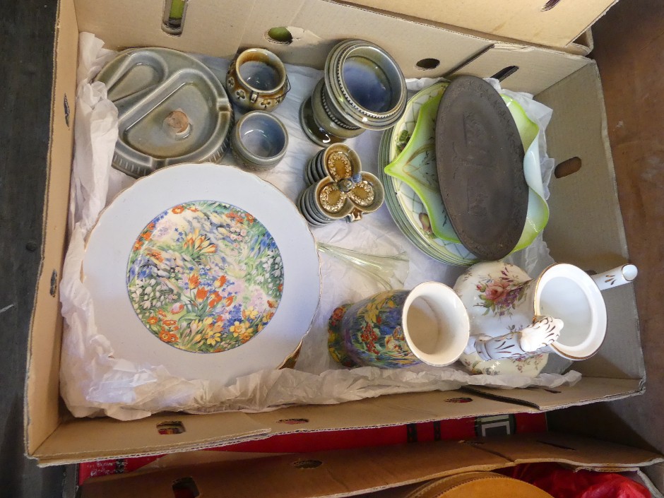 Antique & Vintage Ceramics And Collectables