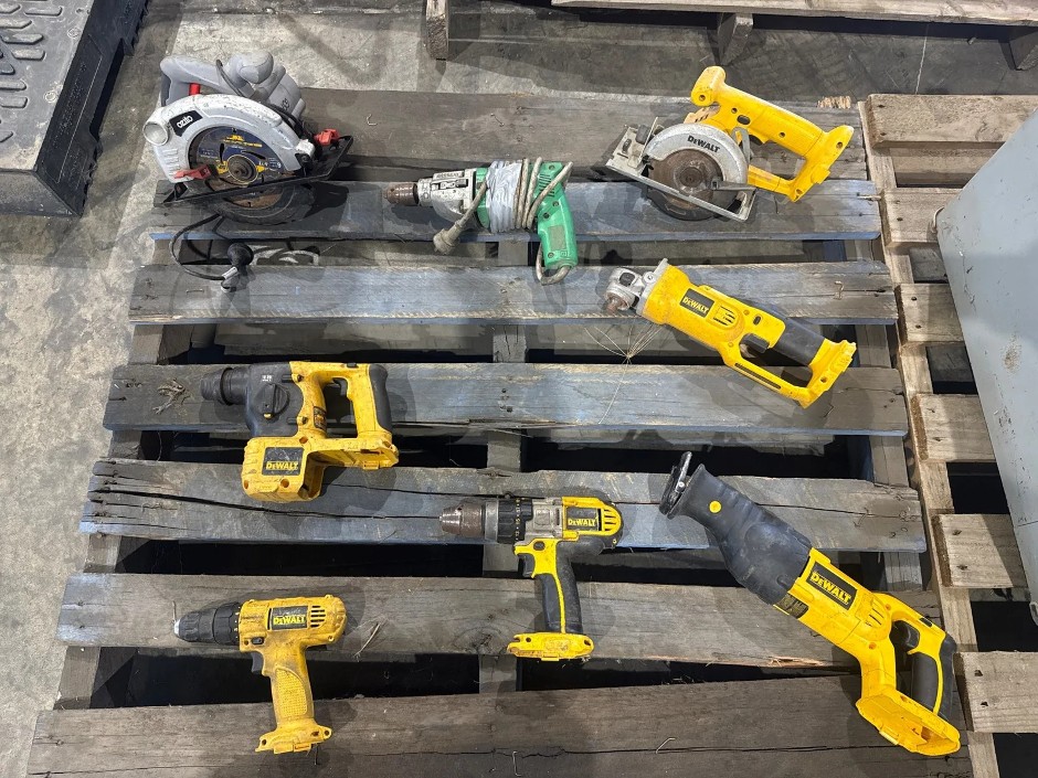 Assorted Power Tools