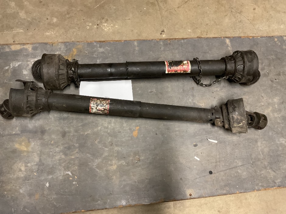 Driveshafts / Propeller Shafts with Universal Joints (Pair)
