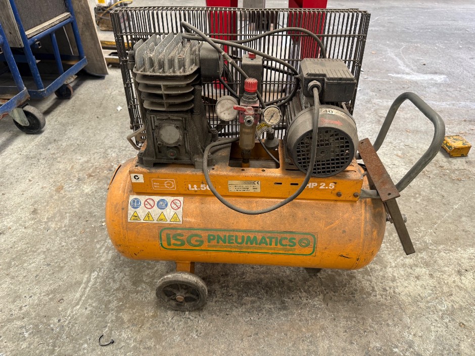 Reciprocating Piston Air Compressor
