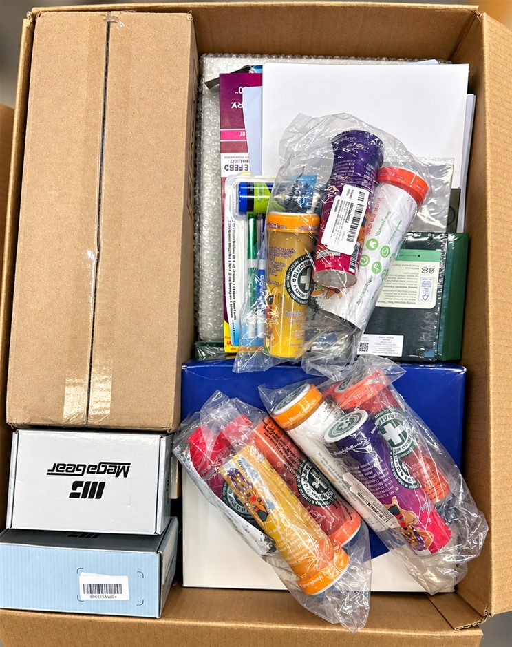 Assorted Branded Office Stationery: SMEAD Filing Supplies, EXPO Dry Erase M