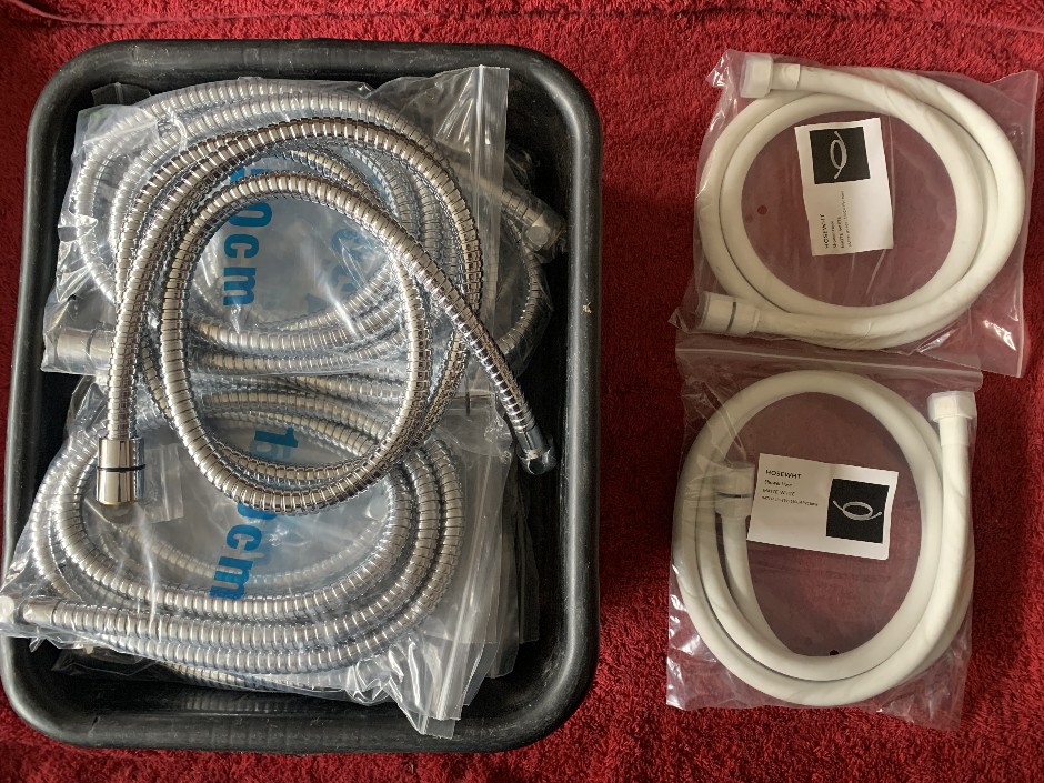 16 x Shower Hoses
