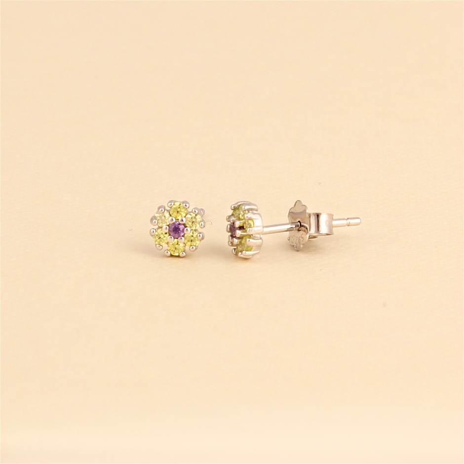 925 Sterling Silver Floral Dainty Stud Earrings