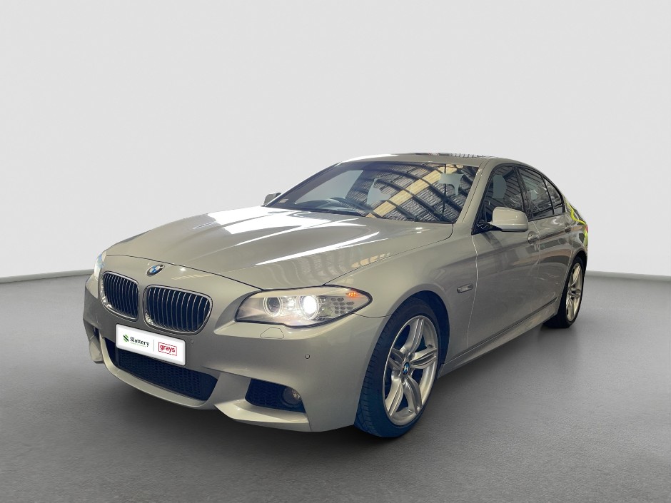 2013 BMW 5 Series 528i Petrol