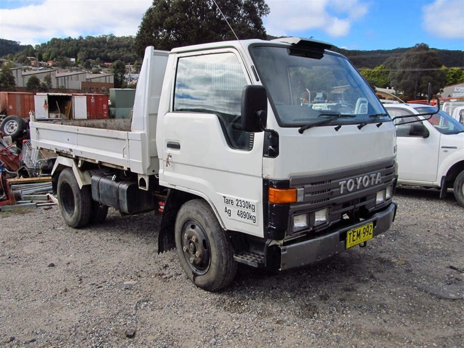 Tipper Truck - 1994 Toyota Dyna 200 4x2 Auction (0032-5009165) | Grays ...