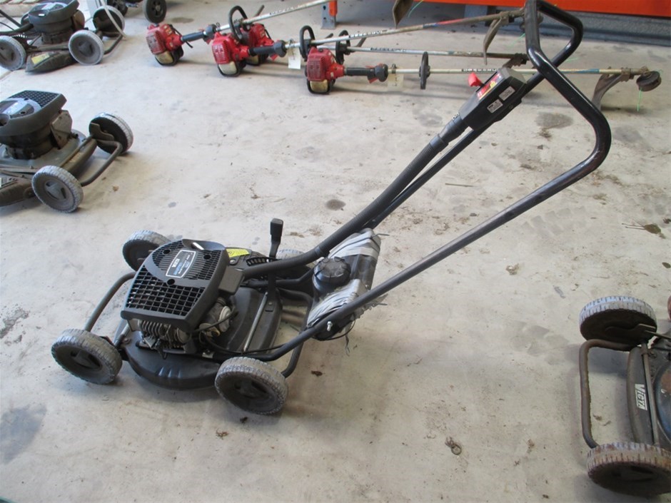 Victa master cut 460 power torque Lawn Mower Auction (0136-5010675 ...