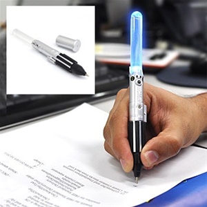 Star Wars Glowing Lightsaber Pen