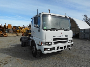2000 Mitsubishi FB-500 Series 4 x 2 Prime Mover Truck