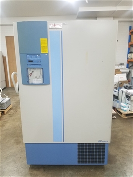 Freezer - 86C 800L Upright Unit with 4 Inner Compartments